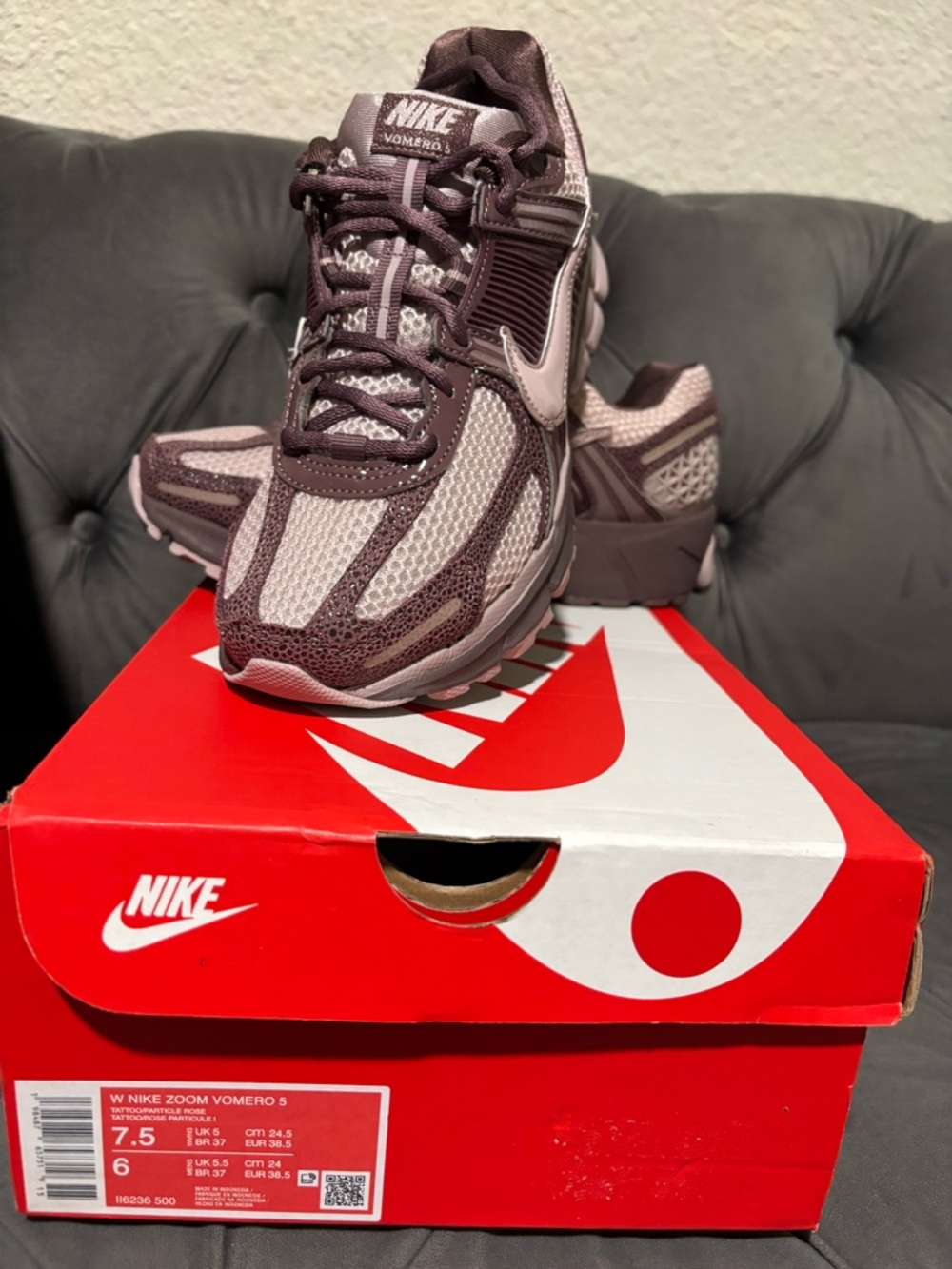 Nike Women's Running Shoes in Brown and Rose